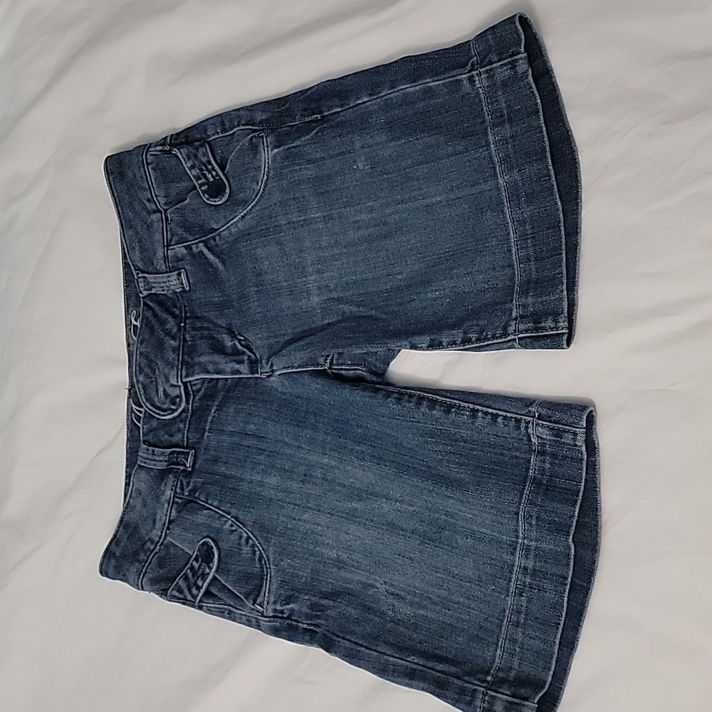 AMERICAN Eagle Vintage Bermuda Jean Shorts